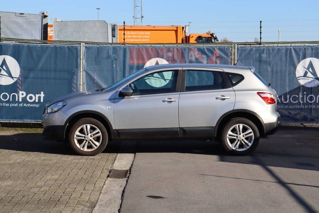Pkw Nissan Qashqai Benzin 117 PS 2011 (Margin)