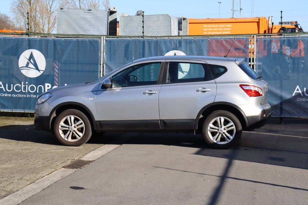 Pkw Nissan Qashqai Benzin 117 PS 2011 (Margin)