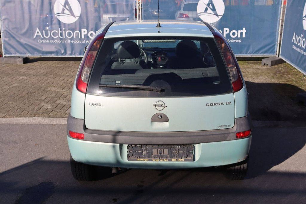 Pkw Opel Corsa Benzin 90 PS 2003 (Margin)