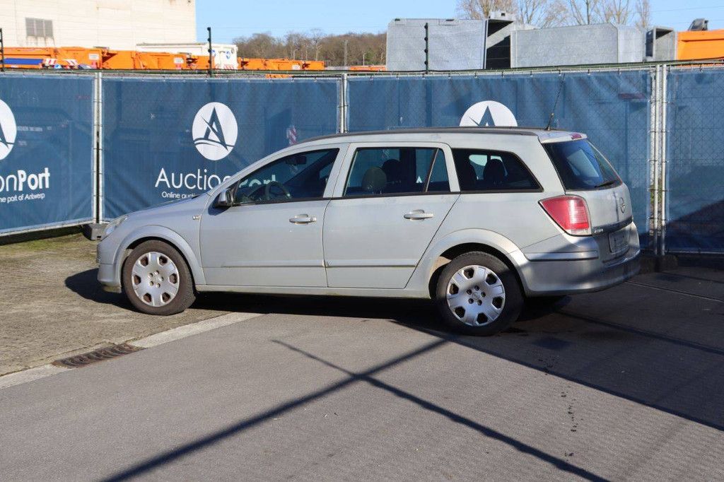 Pkw Opel Astra Diesel 100 PS 2005 (Margin)