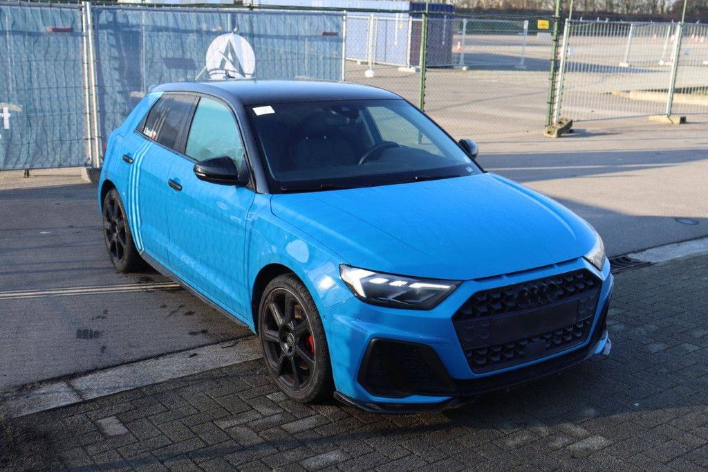 Passenger car Audi A1 Petrol 116 hp 2018 (Margin)