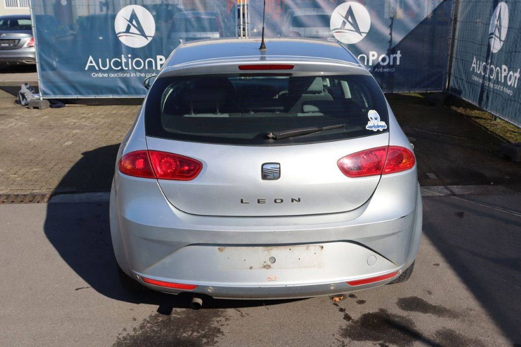 Pkw Seat Leon Diesel 105 PS 2010 (Margin)