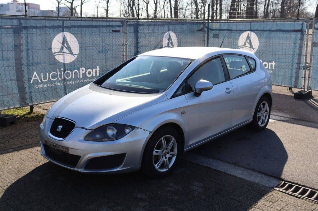 Pkw Seat Leon Diesel 105 PS 2010 (Margin)