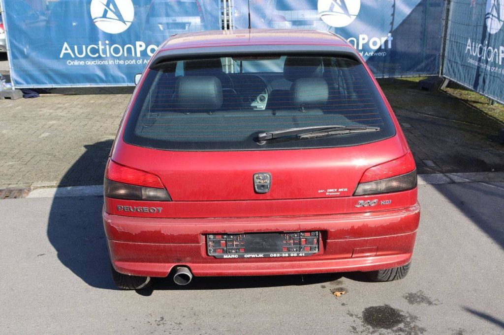 Passenger car Peugeot 306 Diesel 115 hp 2001 (Margin)