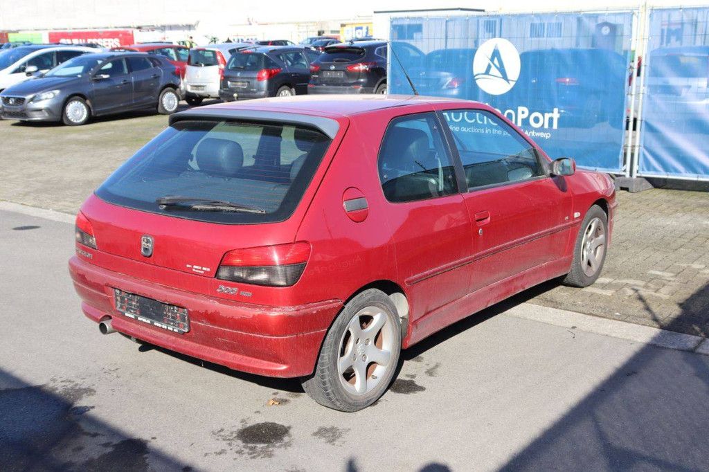Passenger car Peugeot 306 Diesel 115 hp 2001 (Margin)