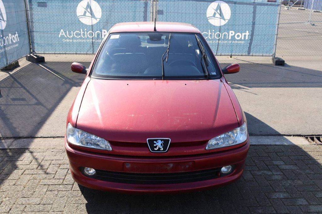 Passenger car Peugeot 306 Diesel 115 hp 2001 (Margin)