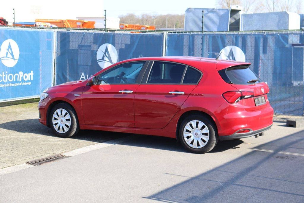 Pkw Fiat Tipo Benzin 95 PS 2017 (Marge)