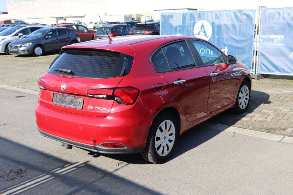 Pkw Fiat Tipo Benzin 95 PS 2017 (Marge)