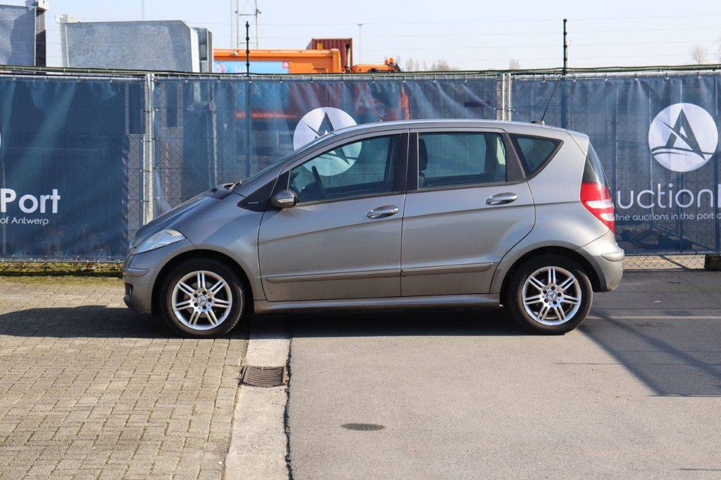 Pkw Mercedes-Benz A170 Benzin 166 PS 2005 (Margin)