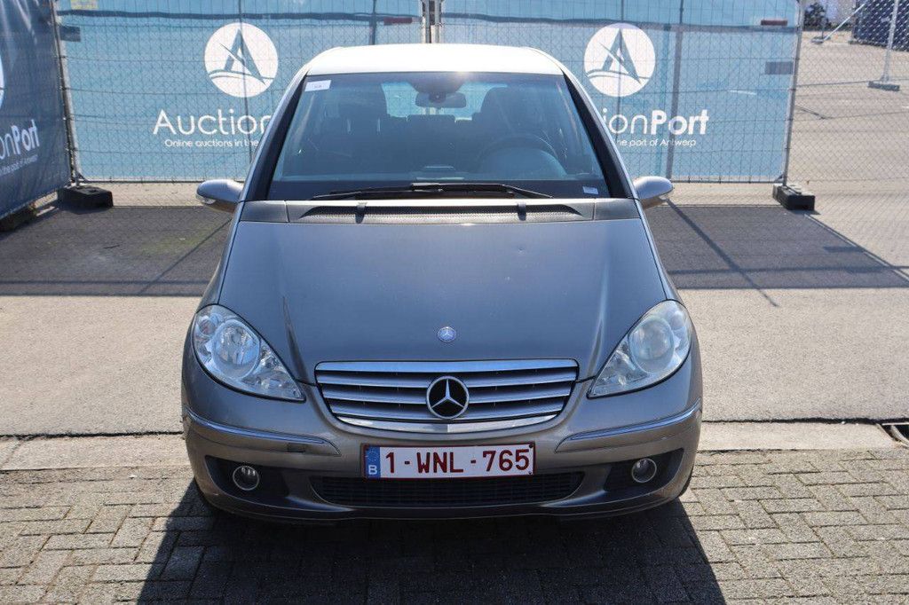 Pkw Mercedes-Benz A170 Benzin 166 PS 2005 (Margin)