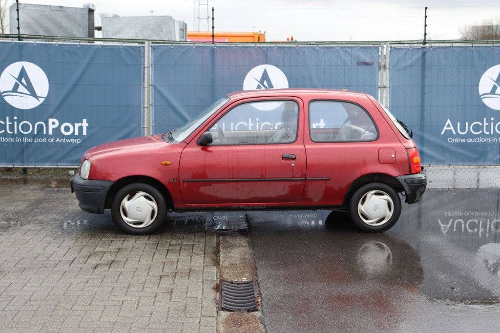 Pkw Nissan Micra Benzin 65 PS 1999 (Margin)