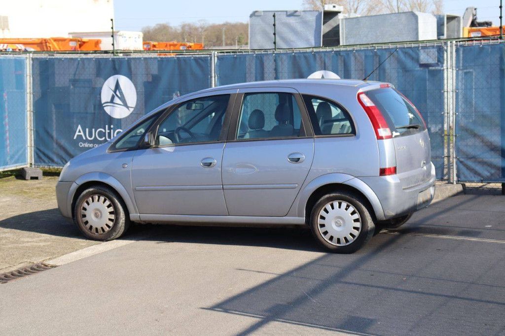 Pkw Opel Meriva Benzin 70 PS 2003 (Margin)