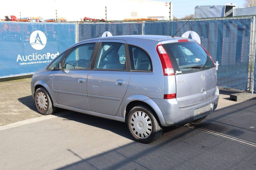 Pkw Opel Meriva Benzin 70 PS 2003 (Margin)