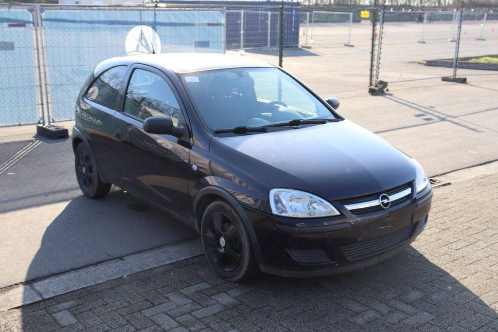 Pkw Opel Corsa Benzin 60 PS 2006 (Margin)