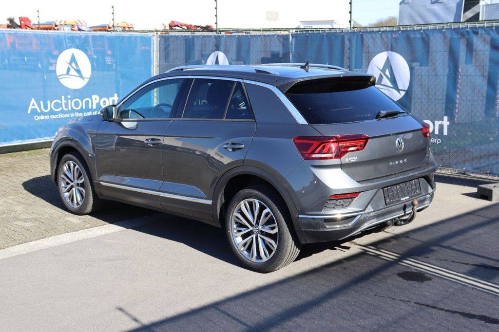 SUV Volkswagen T-Roc Petrol 150hp 2018 (Margin)