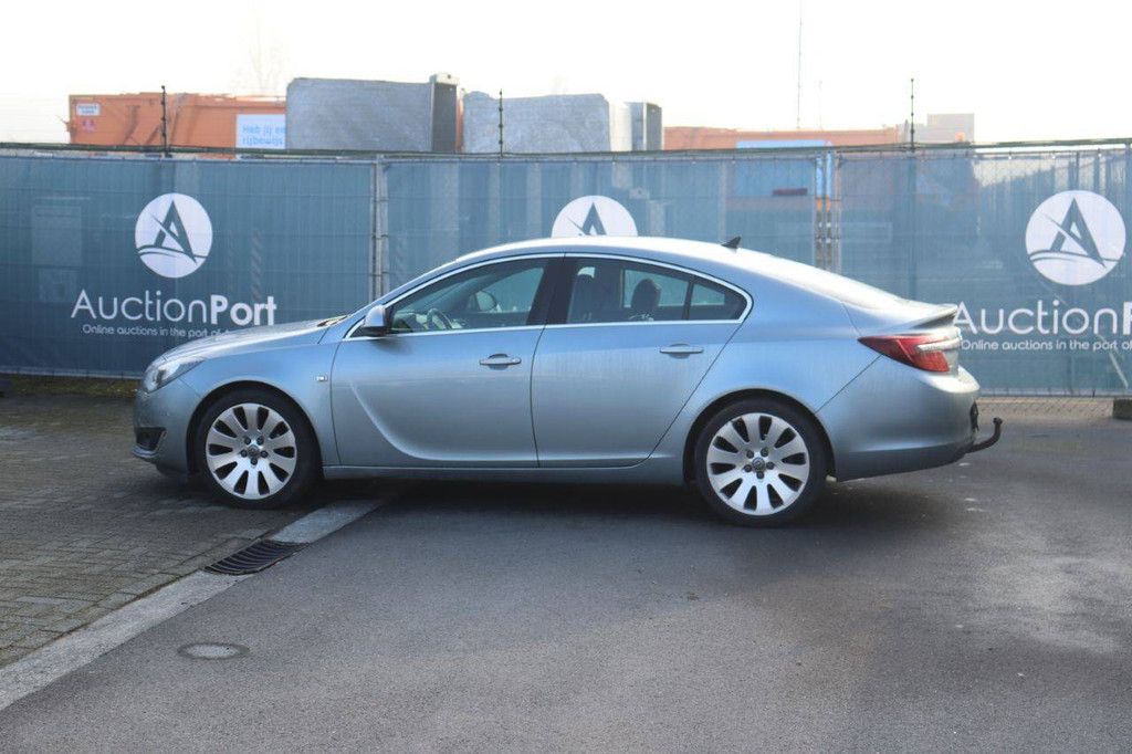 Passenger car Opel Insignia Diesel 160 hp 2015 (Margin)