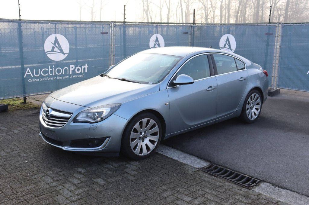 Passenger car Opel Insignia Diesel 160 hp 2015 (Margin)