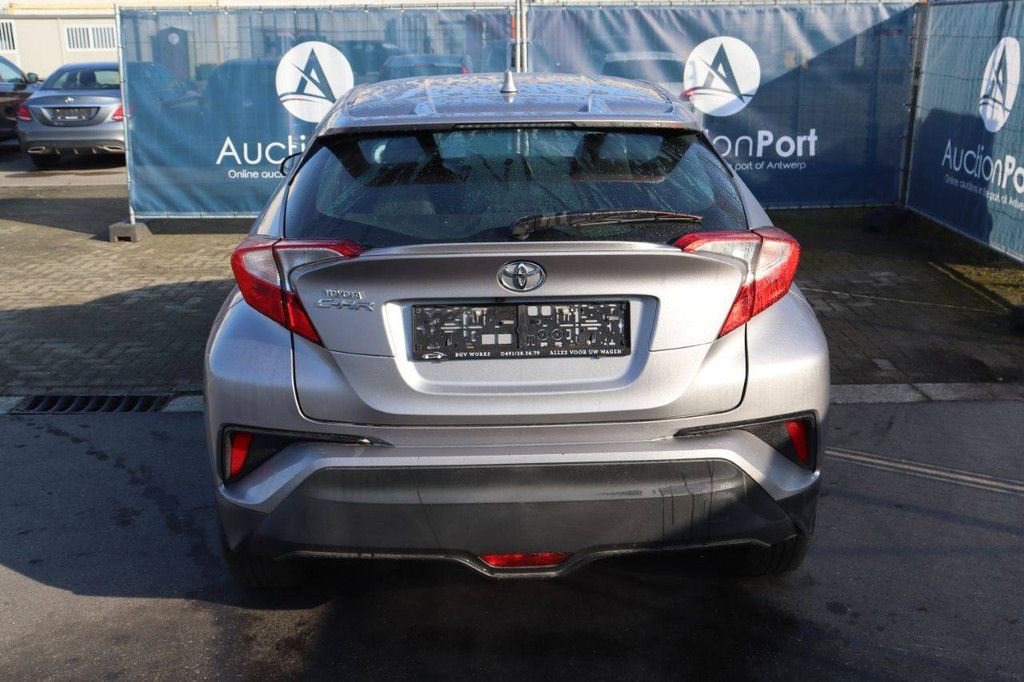 Passenger car Toyota C-HR Petrol 85 hp 2017 (Margin)