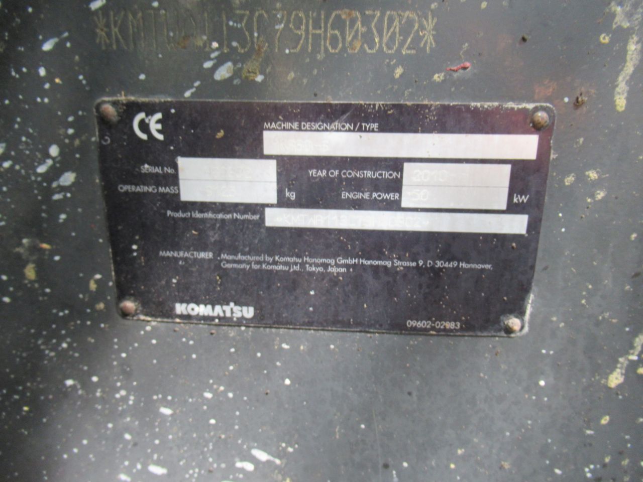 KOMATSI WA80 MET PUINBAK GOEDE BANDEN