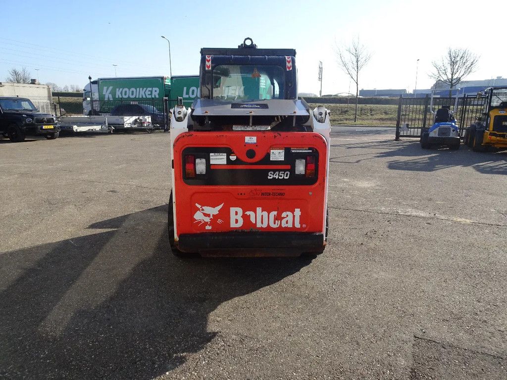 Bobcat S450