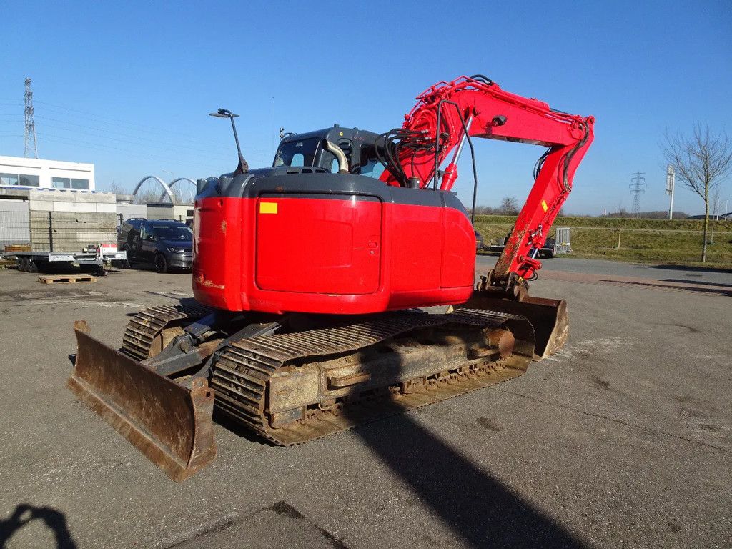 New Holland E135BSR-2