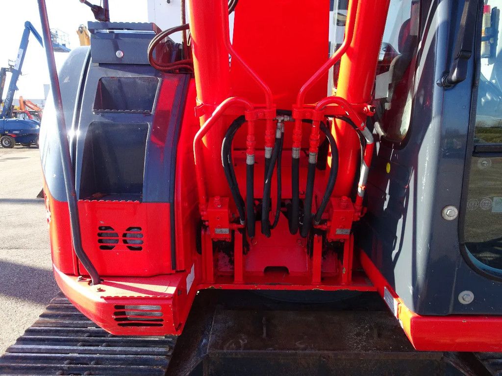 New Holland E135BSR-2