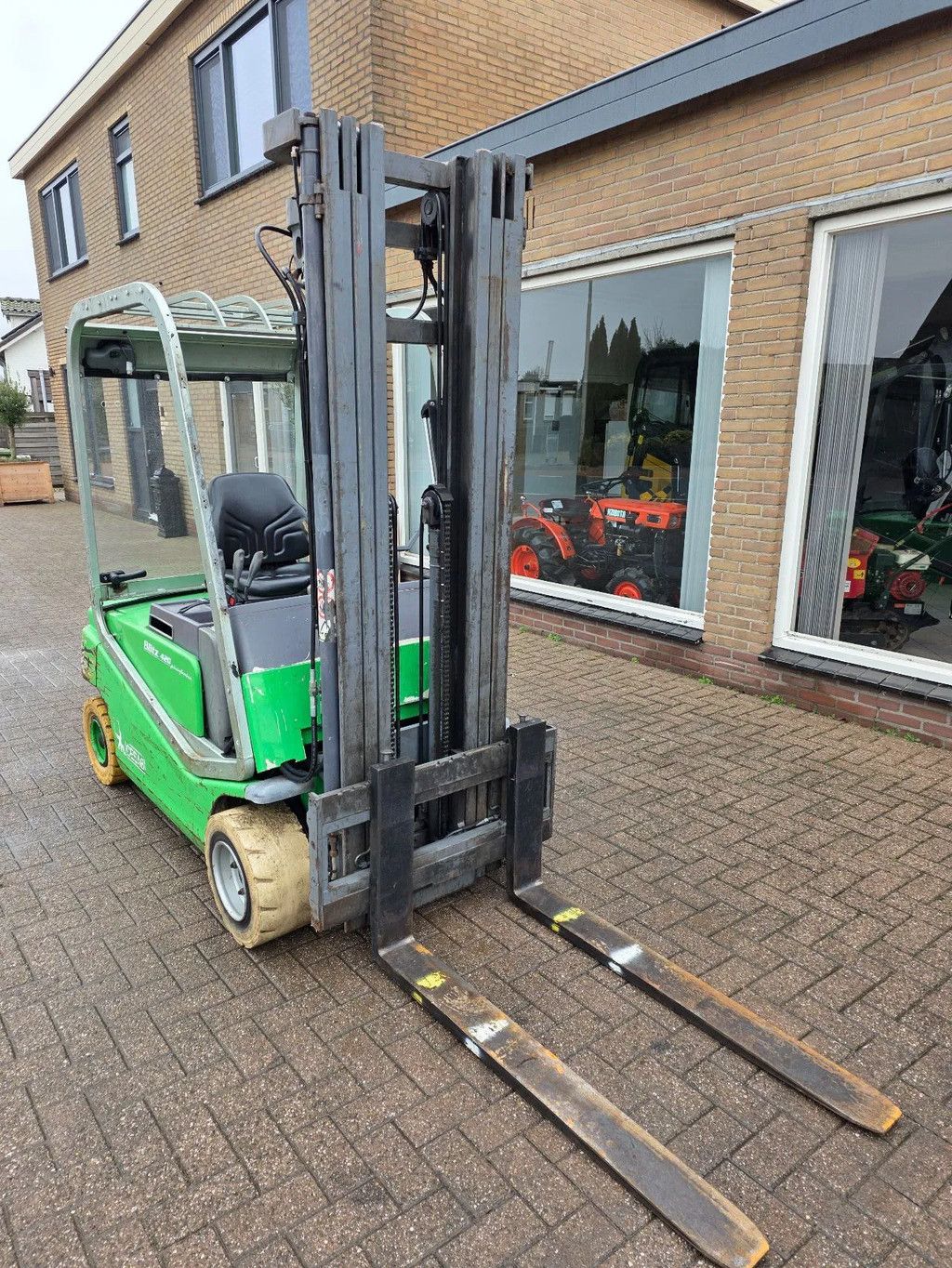 CESAB Blitz 420 bt elektrische heftruck triplo