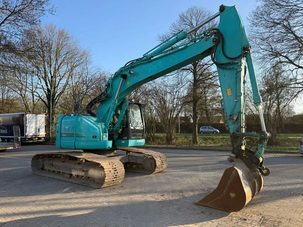 Kobelco SK260