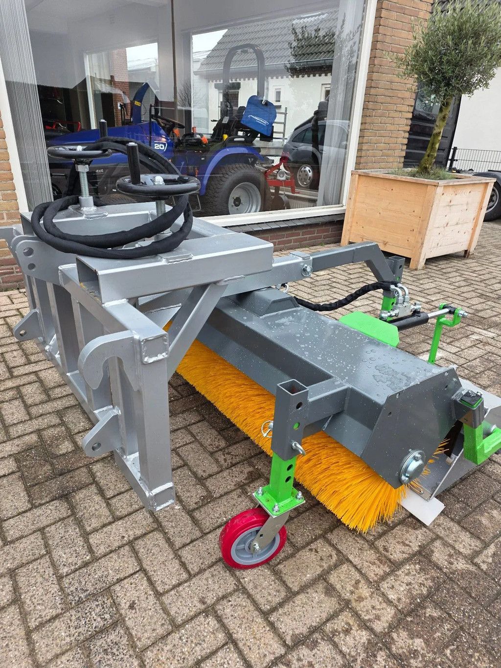 SmartSweep Sweeper 150 veegmachine heftruck tractor euroaansluiting