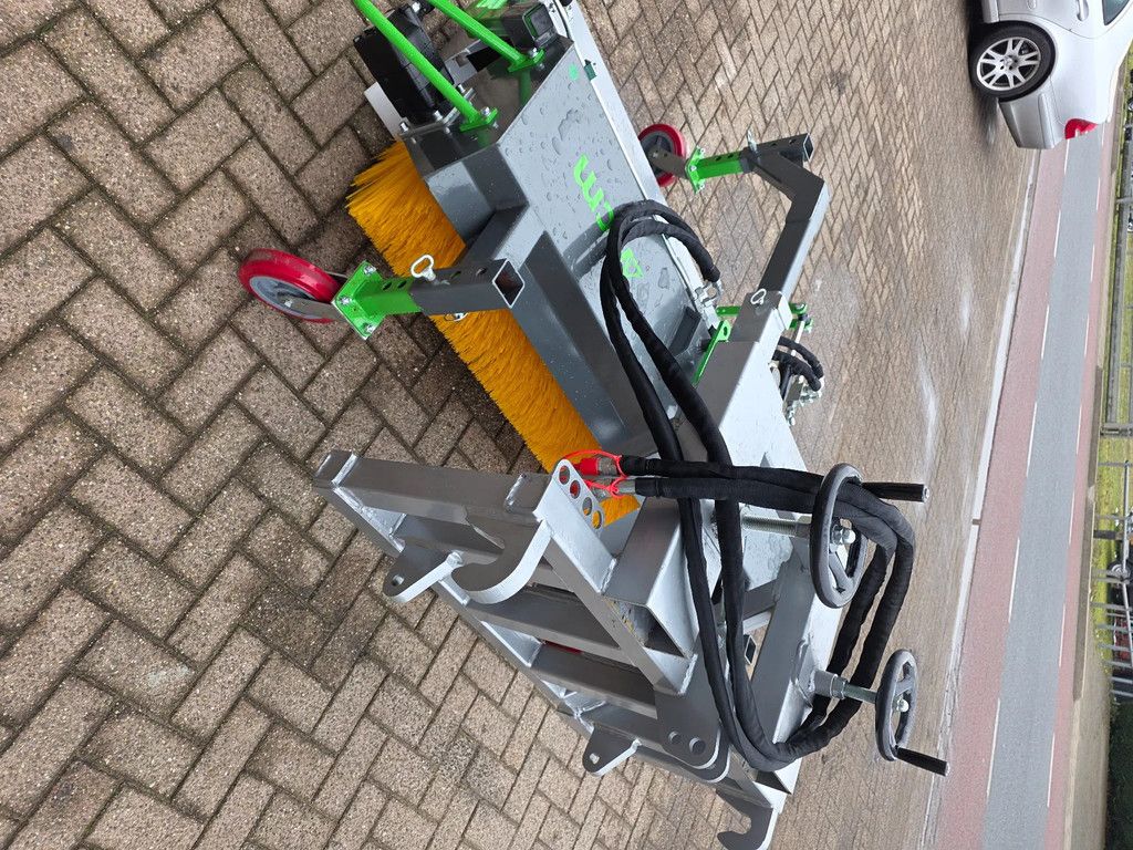 SmartSweep Sweeper 150 veegmachine heftruck tractor euroaansluiting