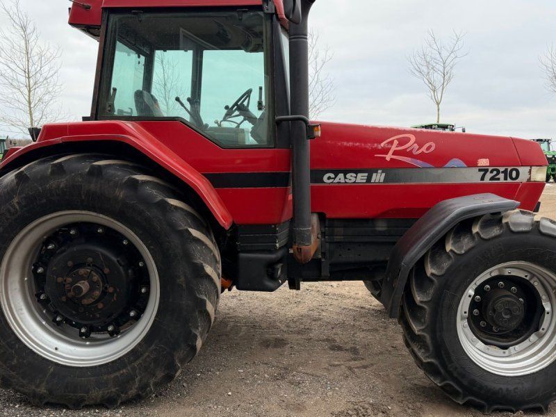 Case IH Magnum 7210 PRO