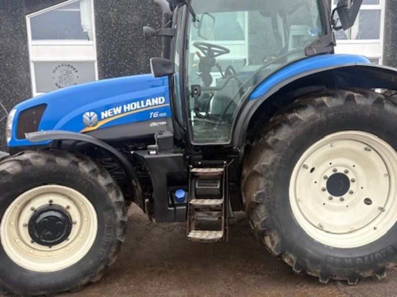 New Holland T.6155 ENEJERS. KUN 4163 TIMER. M. FULD FRONTVÆGT.