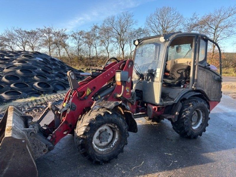 Weidemann 2070 CX LP