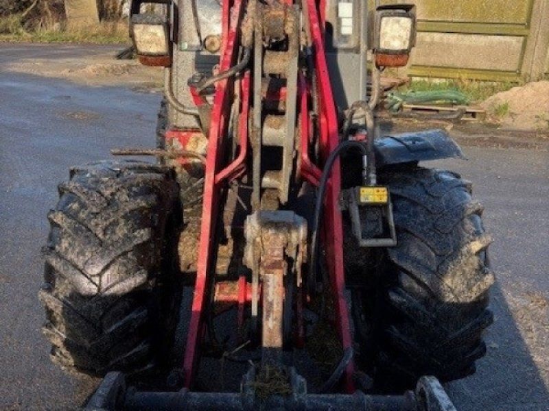 Weidemann 2070 CX LP