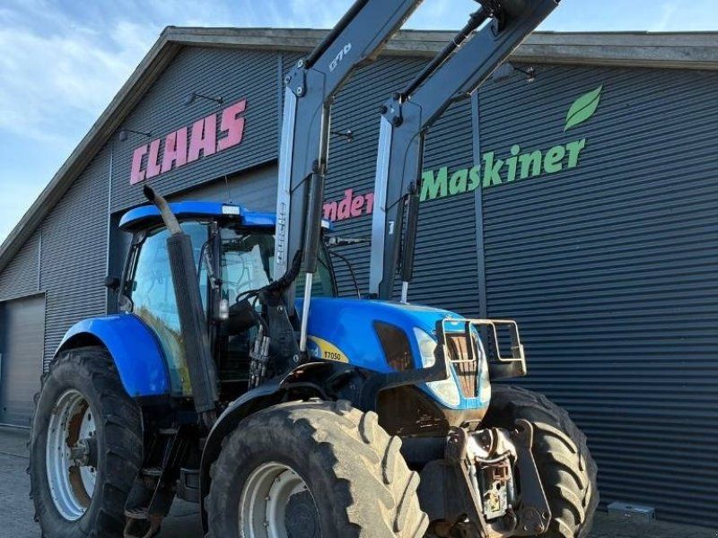 New Holland 7050