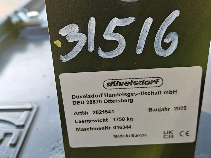 New Holland vægt 1750 kg