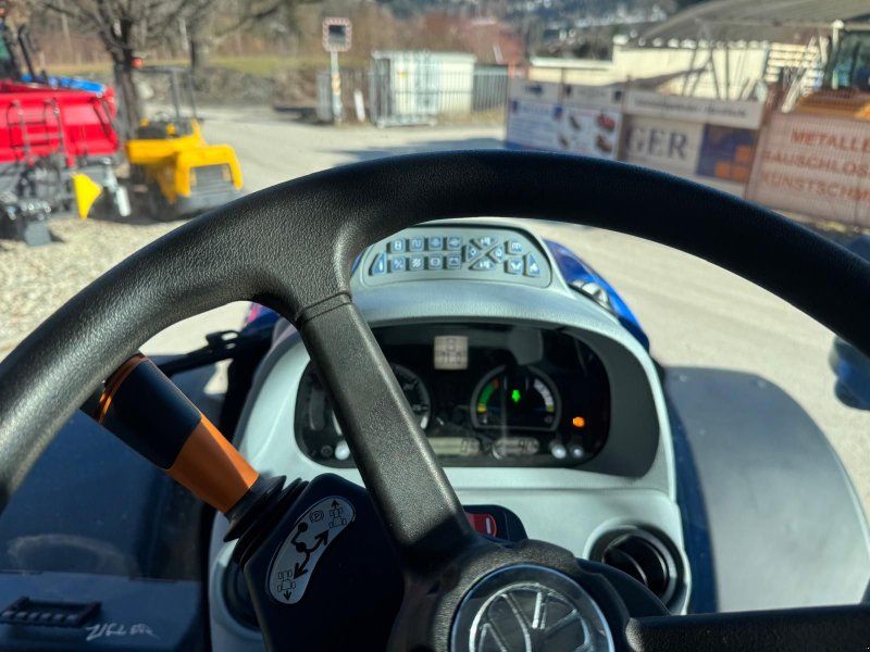 New Holland T5.110 Auto Command (Stage V)