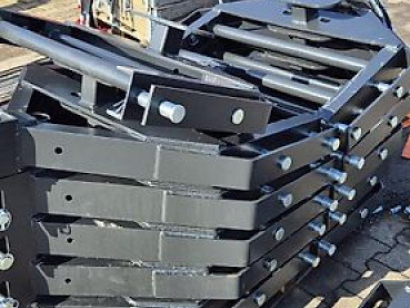 WE8H Wiesenschleppe hydraulisch klappbar 4 Reihig