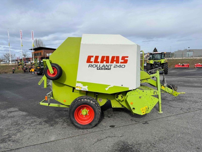 Claas ROLLANT240