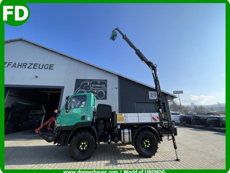 Mercedes-Benz Unimog U20 mit einer Mega Ausstattung , Einzelstück, Gewicht unt