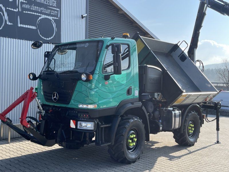 Mercedes-Benz Unimog U20 mit einer Mega Ausstattung , Einzelstück, Gewicht unt