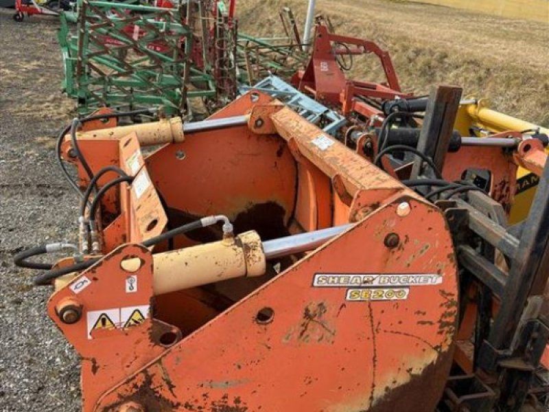 Siloschaufel Shear Bucket SB200