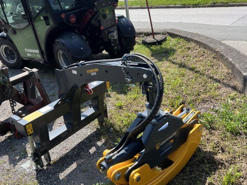 Uniforst Skorpion 1800 F