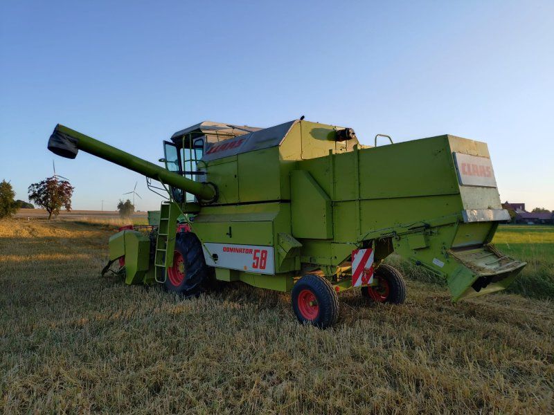 Claas Dominator 58