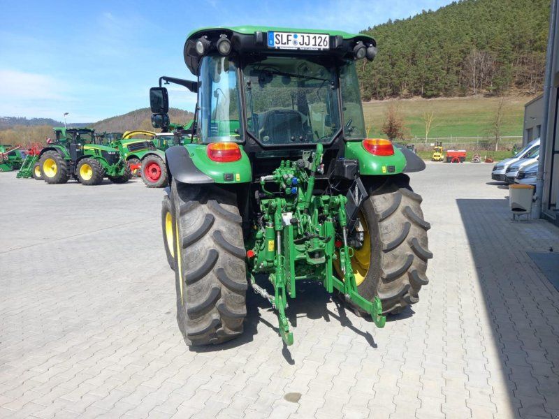 John Deere 5100M