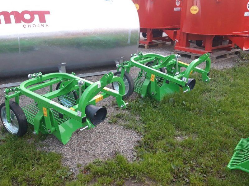 Bomet Schwingsiebroder Ursa mit Heckauswurf