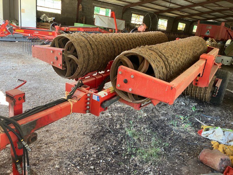 Quivogne Rollmax 8,3