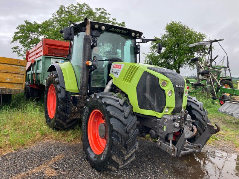 Claas ARION 620 CIS
