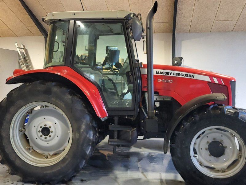 Massey Ferguson 5480 Dyna 4