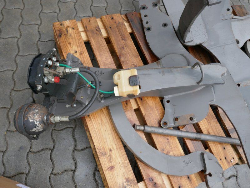 Claas Frontladeranbaue passend zu MX-Frontlader